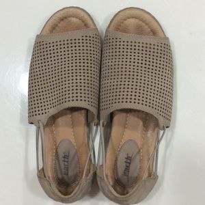 Earth “Shelly” sandals